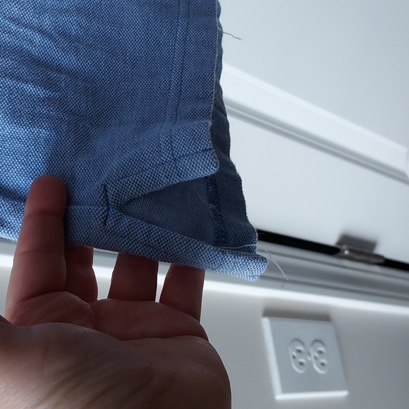 Izod button up short sleeve tee with collar large blue & white - Picture 7 of 11